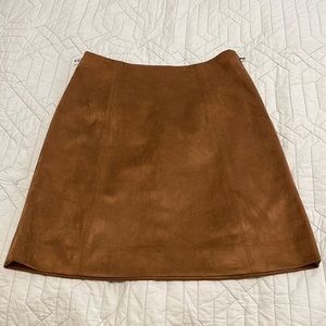 Babaton Aritzia Brown Faux-Suede Mini Skirt Sz 8 NWT